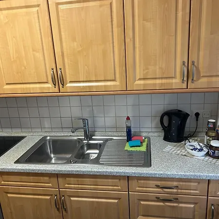 Bahnhofsnahe, Ruhige Und Sonnige 2 Zimmerwohnung In Der Mosbacher Strasse Wiesbaden